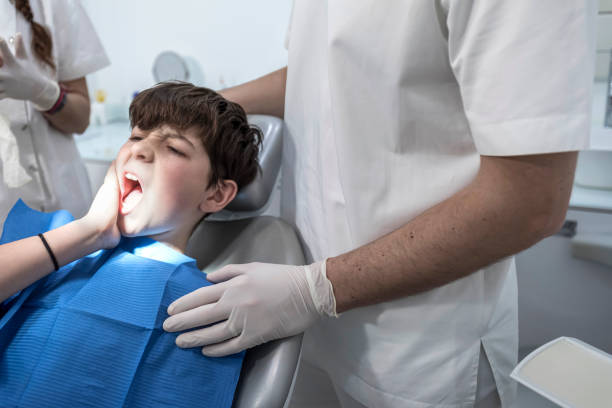 Best Broken Tooth Emergency  in Kingsley, MI